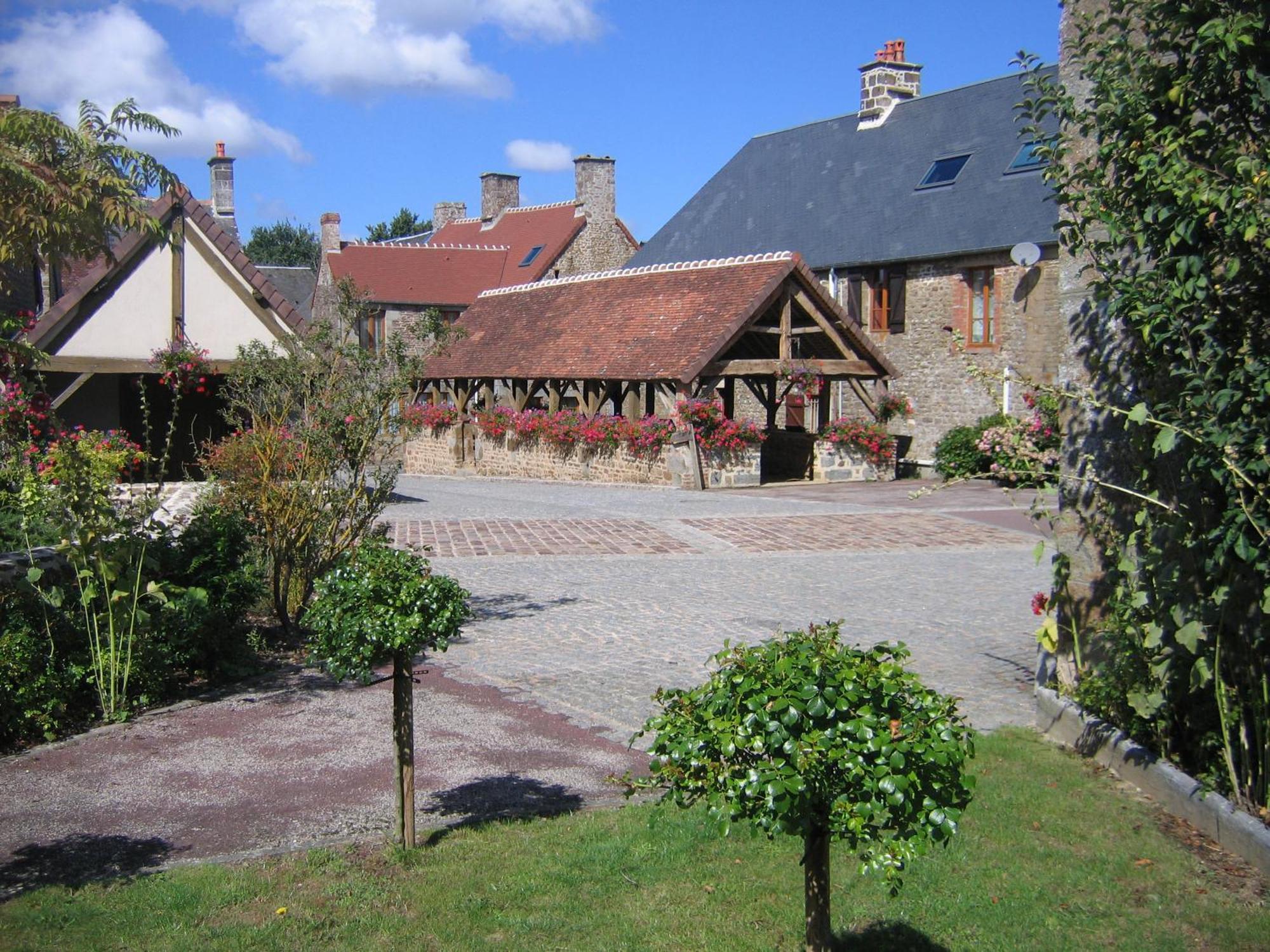 Camping Des Rochers Des Parcs Clécy Exterior foto